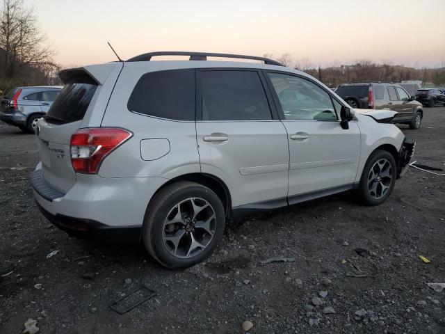  SUBARU FORESTER 2014 Белы