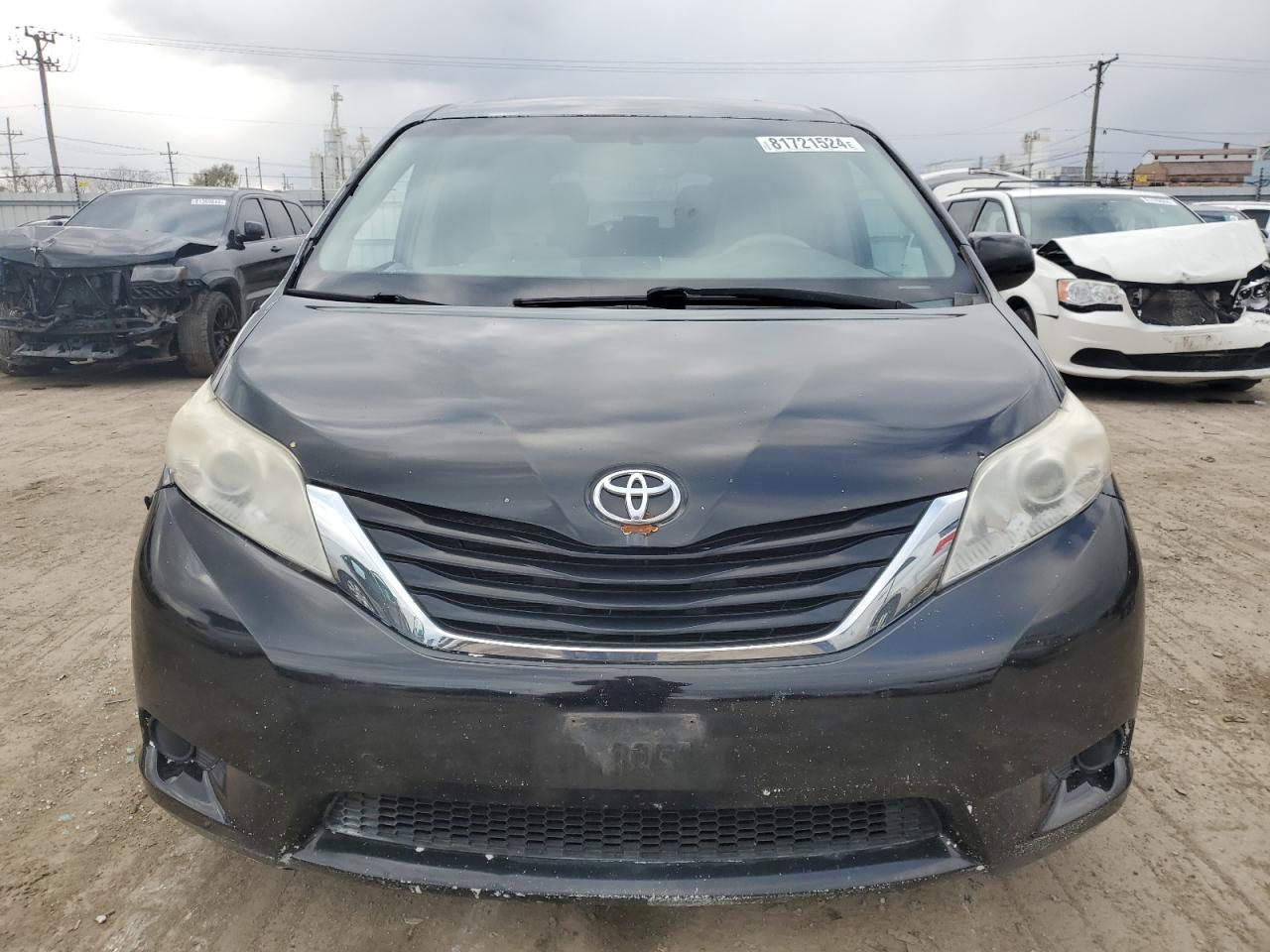 2013 Toyota Sienna - Image 5