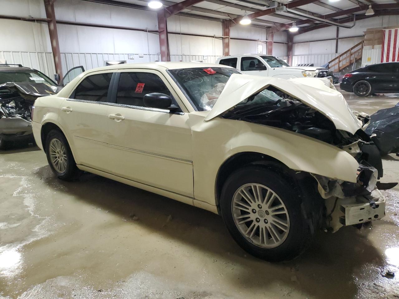 2009 Chrysler 300 - Image 4