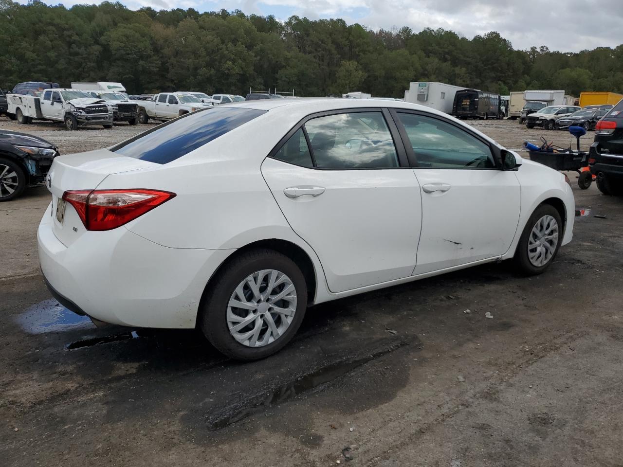 2017 Toyota Corolla - Image 3