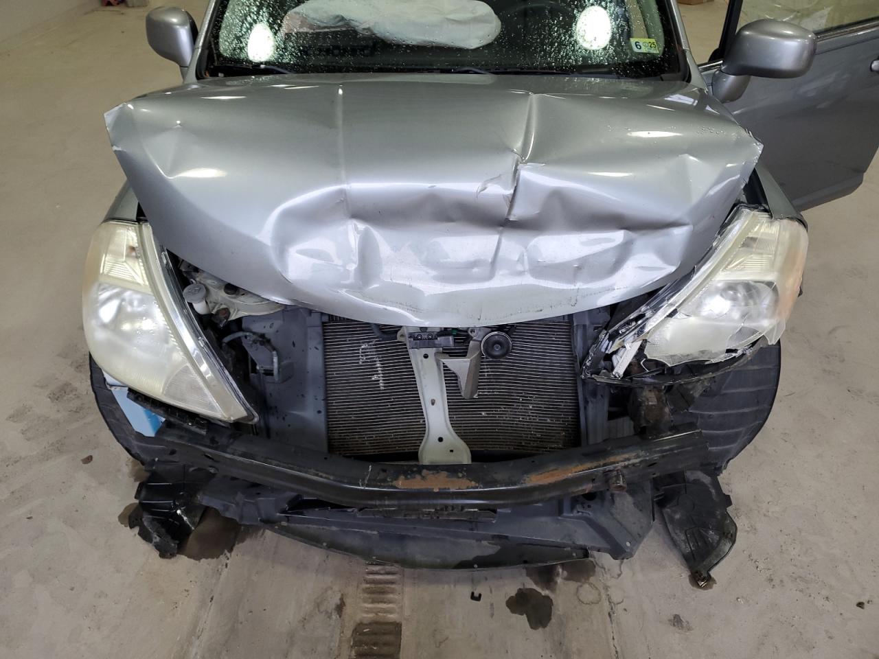 2008 Nissan Versa - Image 12