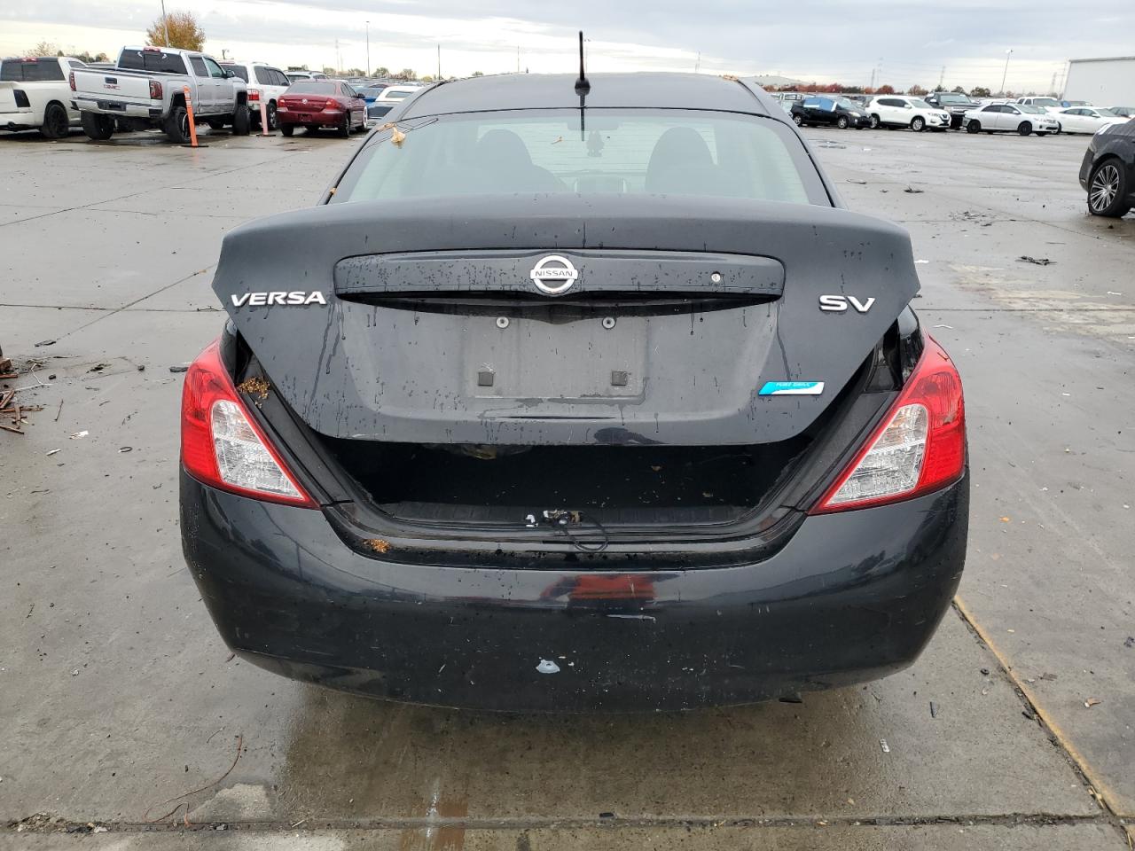 2012 Nissan Versa - Image 6