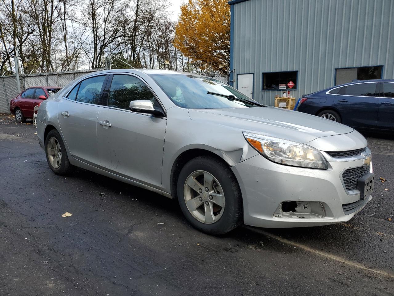 2016 Chevrolet Malibu - Image 4