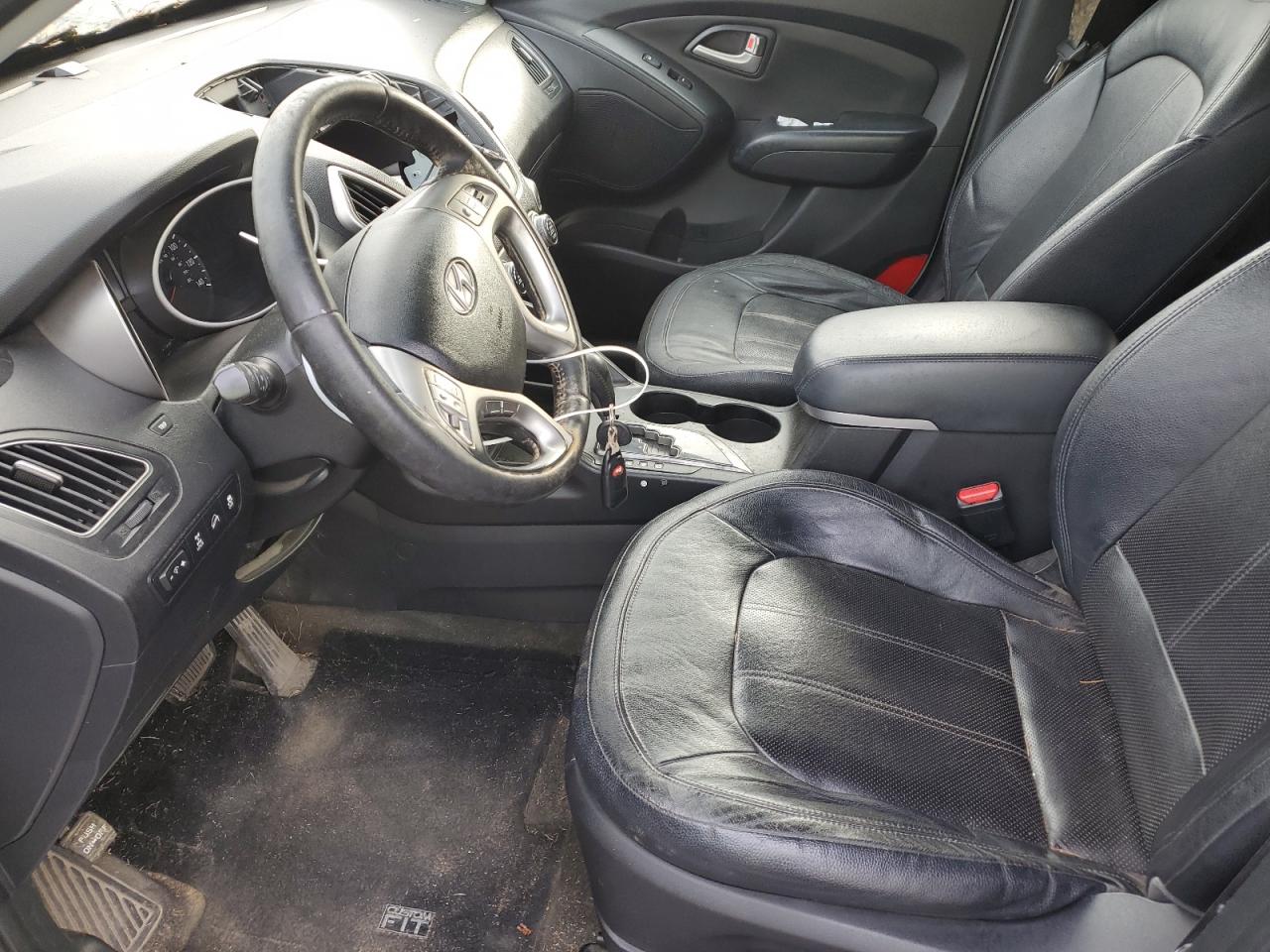 2012 Hyundai Tucson - Image 7