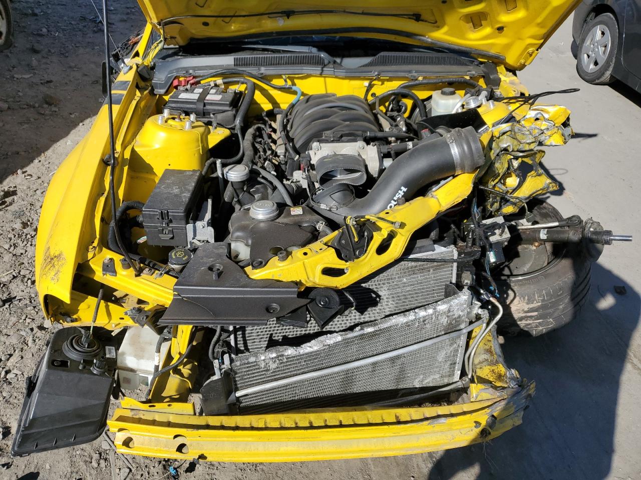 2005 Ford Mustang - Image 11