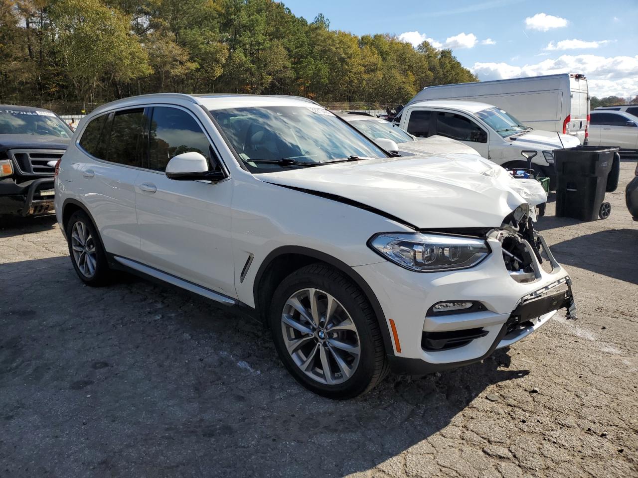 VIN 5UXTR7C58KLR51453 2019 BMW X3 no.4