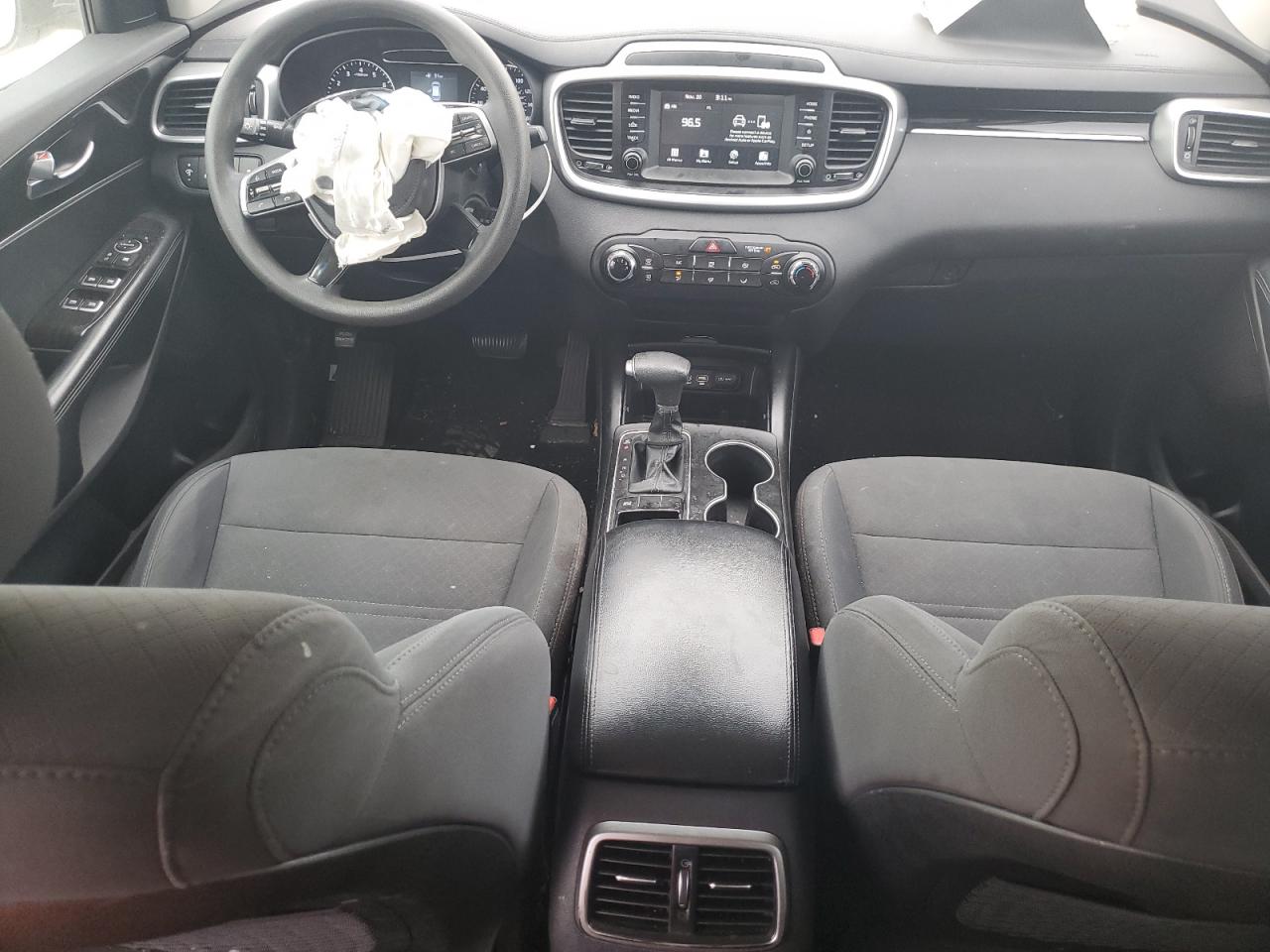 2019 Kia Sorento - Image 8
