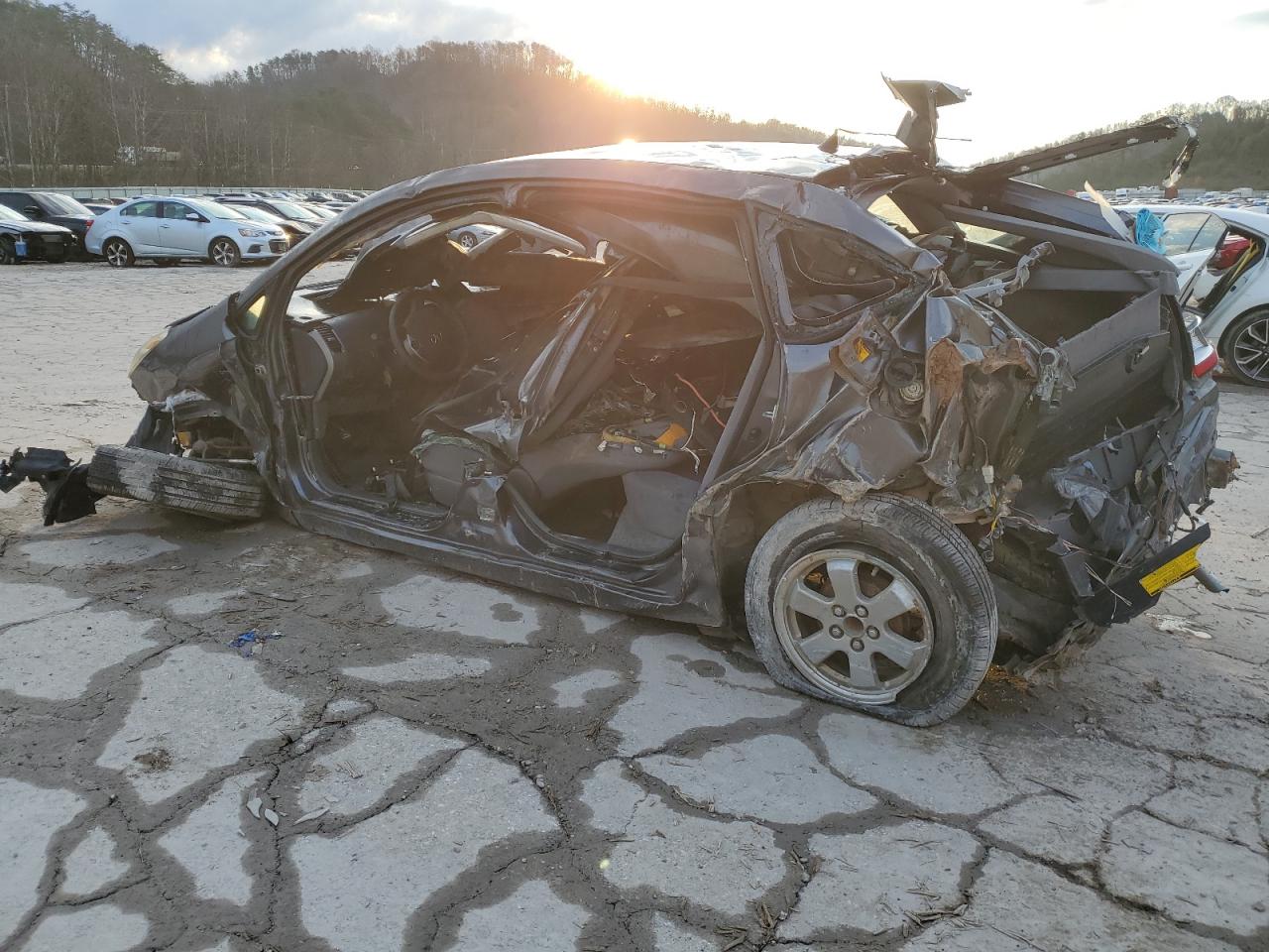 2006 Toyota Prius - Image 2
