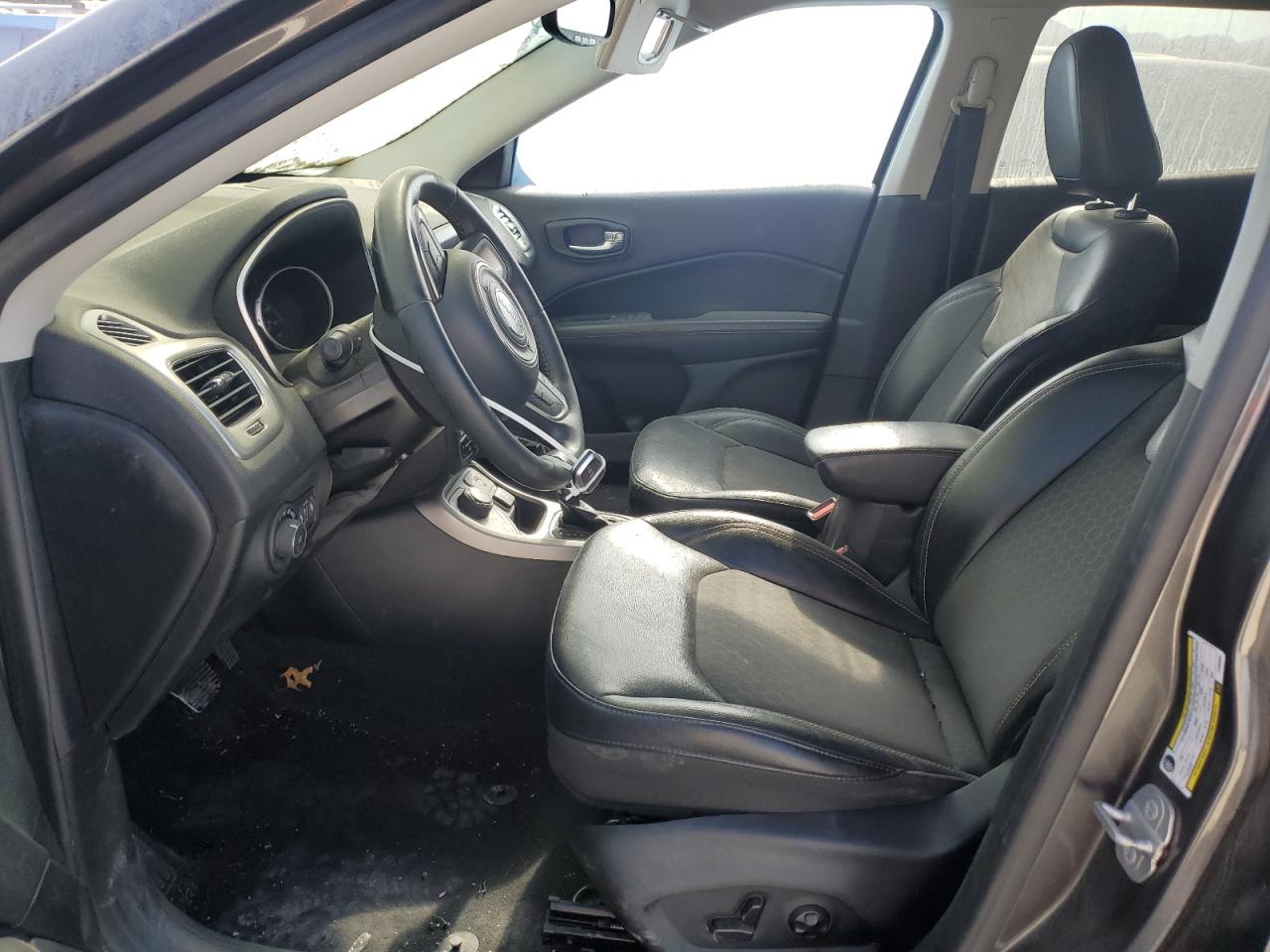2018 Jeep Compass - Image 7