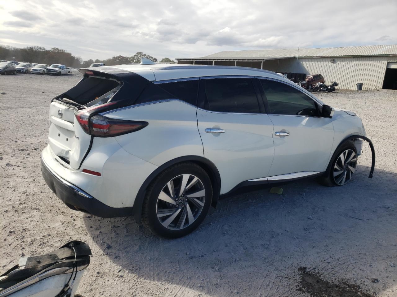 2019 Nissan Murano - Image 3
