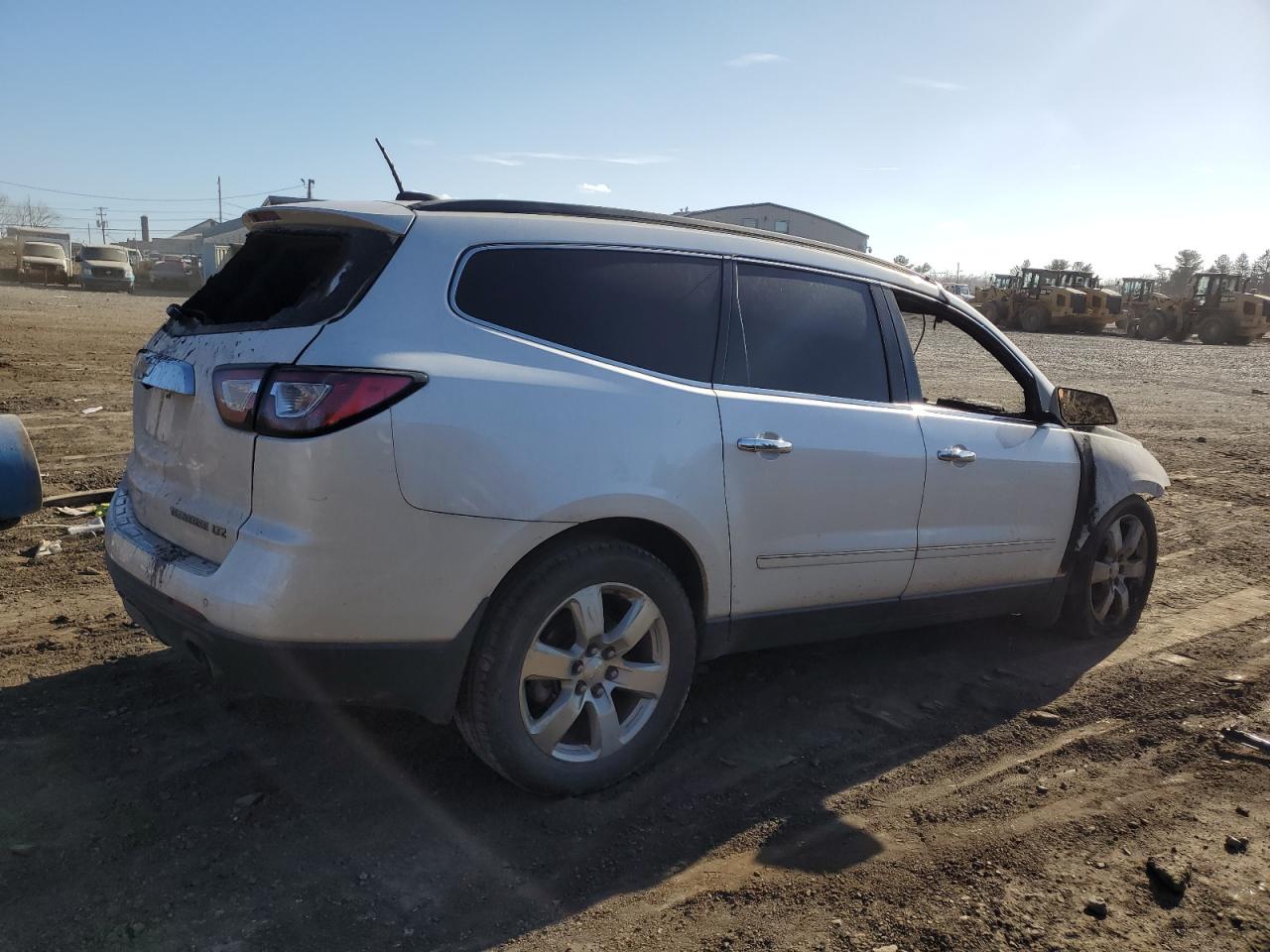 2016 Chevrolet Traverse - Image 3