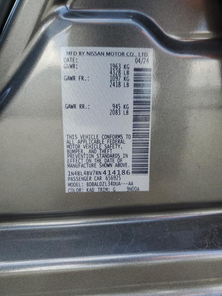 2024 Nissan Altima - Image 12