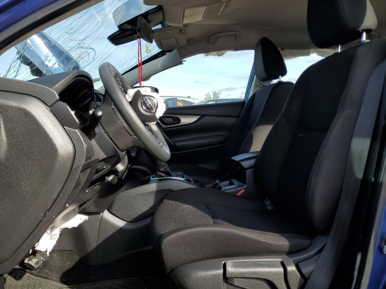 2021 Nissan Rogue - Image 7