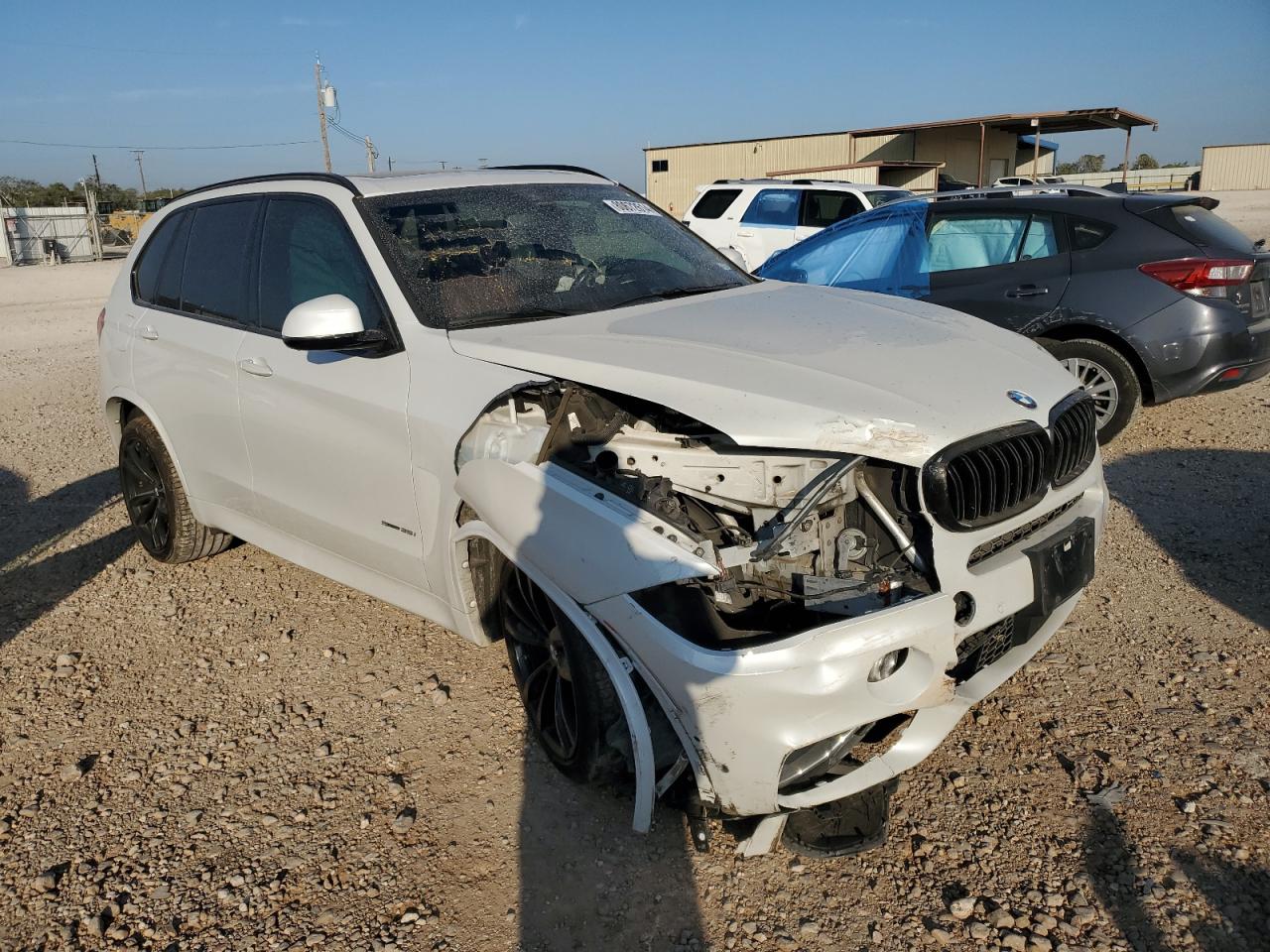 VIN 5UXKR2C54J0Z14611 2018 BMW X5 no.4