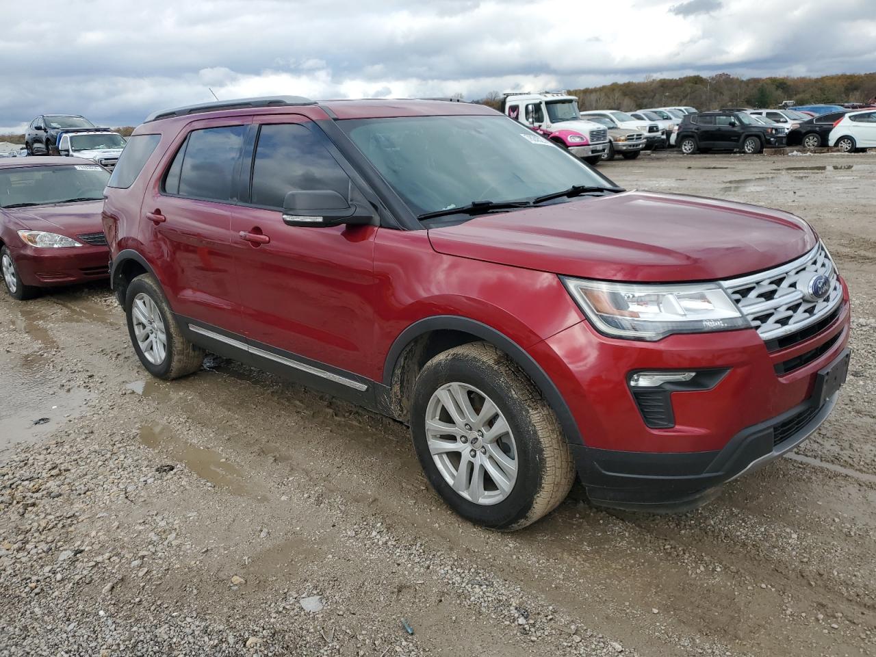 2019 Ford Explorer - Image 4