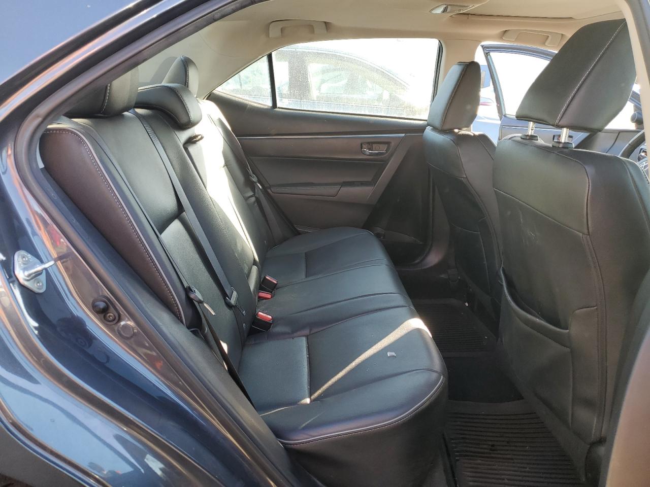 2016 Toyota Corolla - Image 10