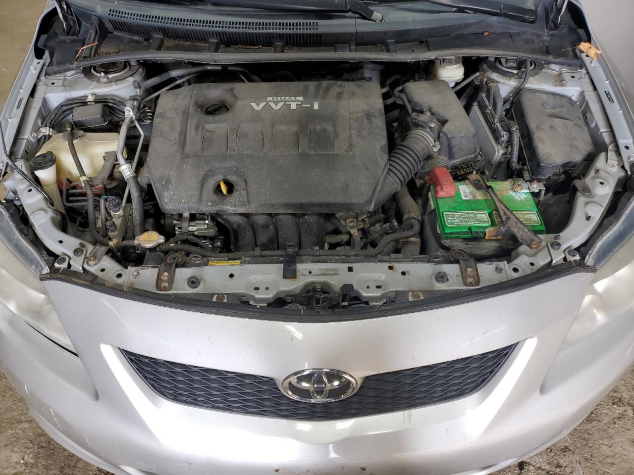 2010 Toyota Corolla - Image 13