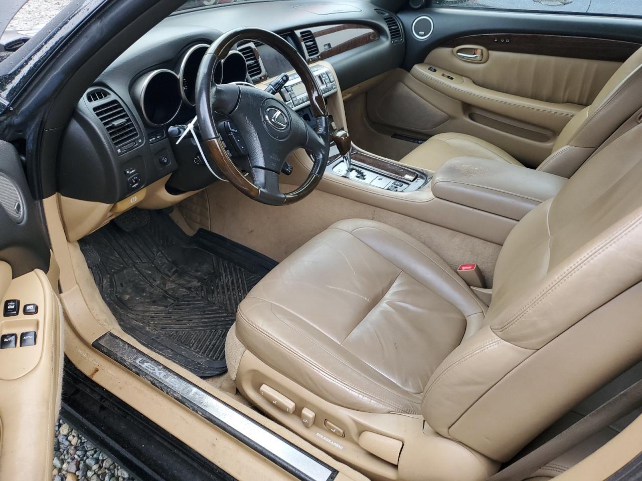 2006 Lexus SC - Image 8