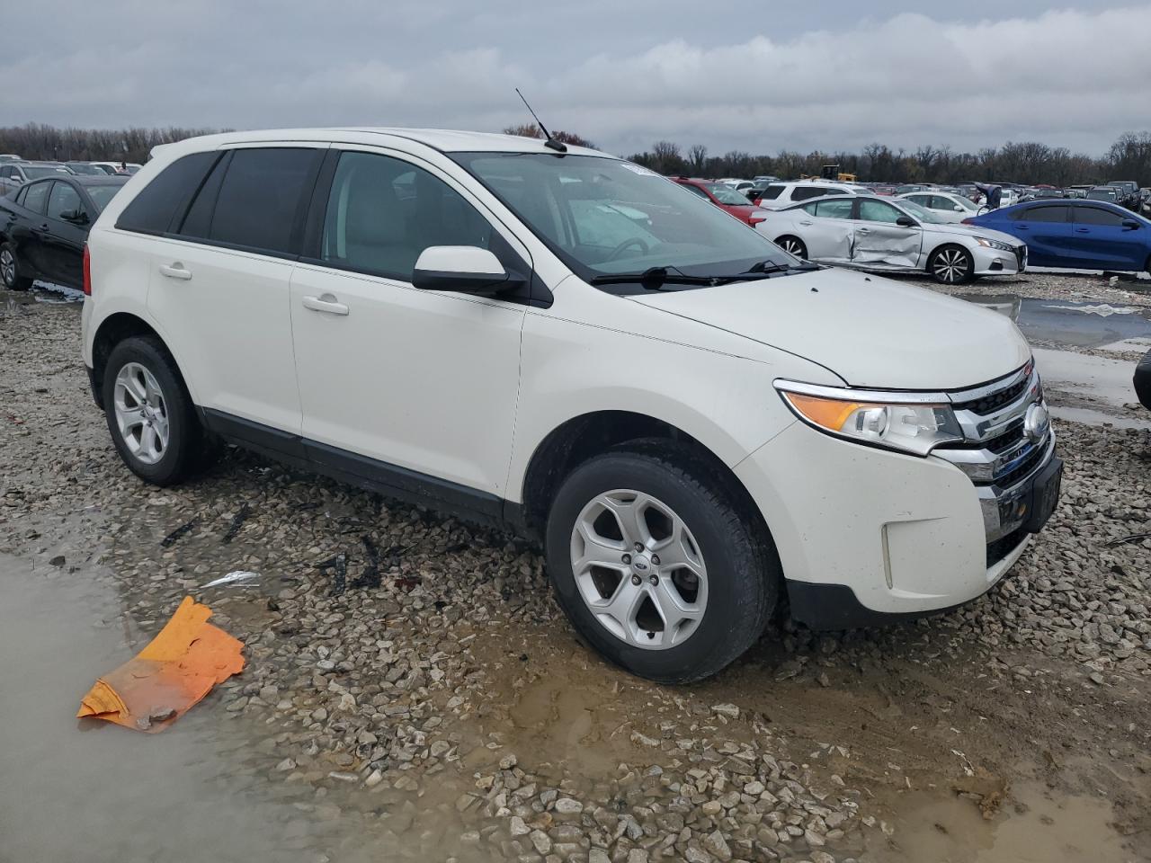 2012 Ford Edge - Image 4