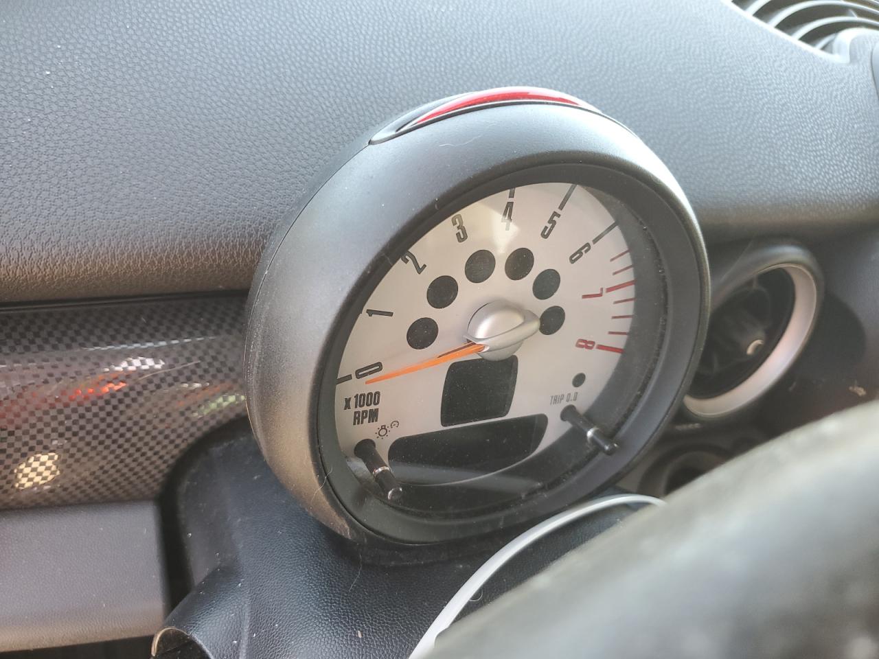 2011 MINI Cooper - Image 9