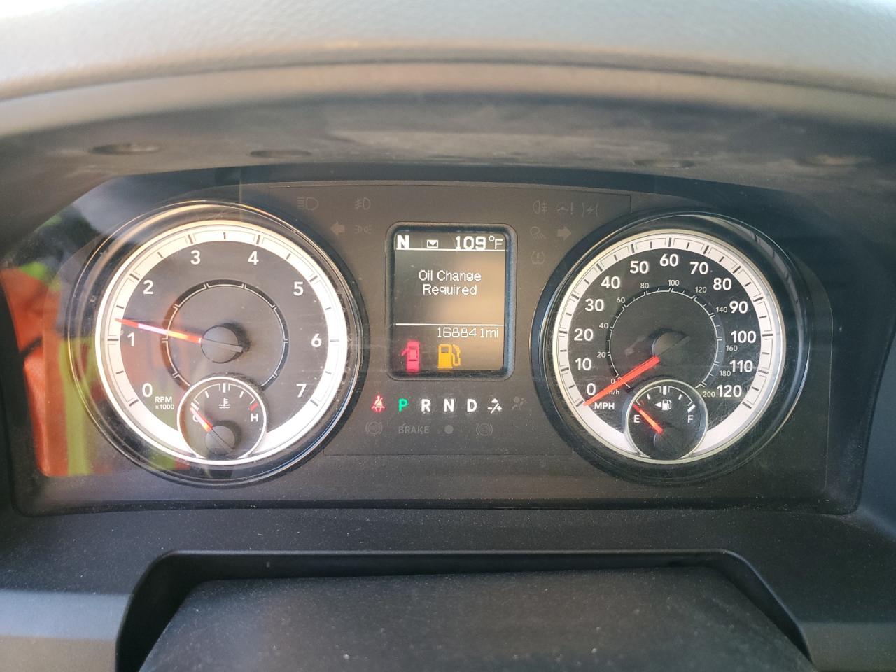 2019 RAM 1500 - Image 9
