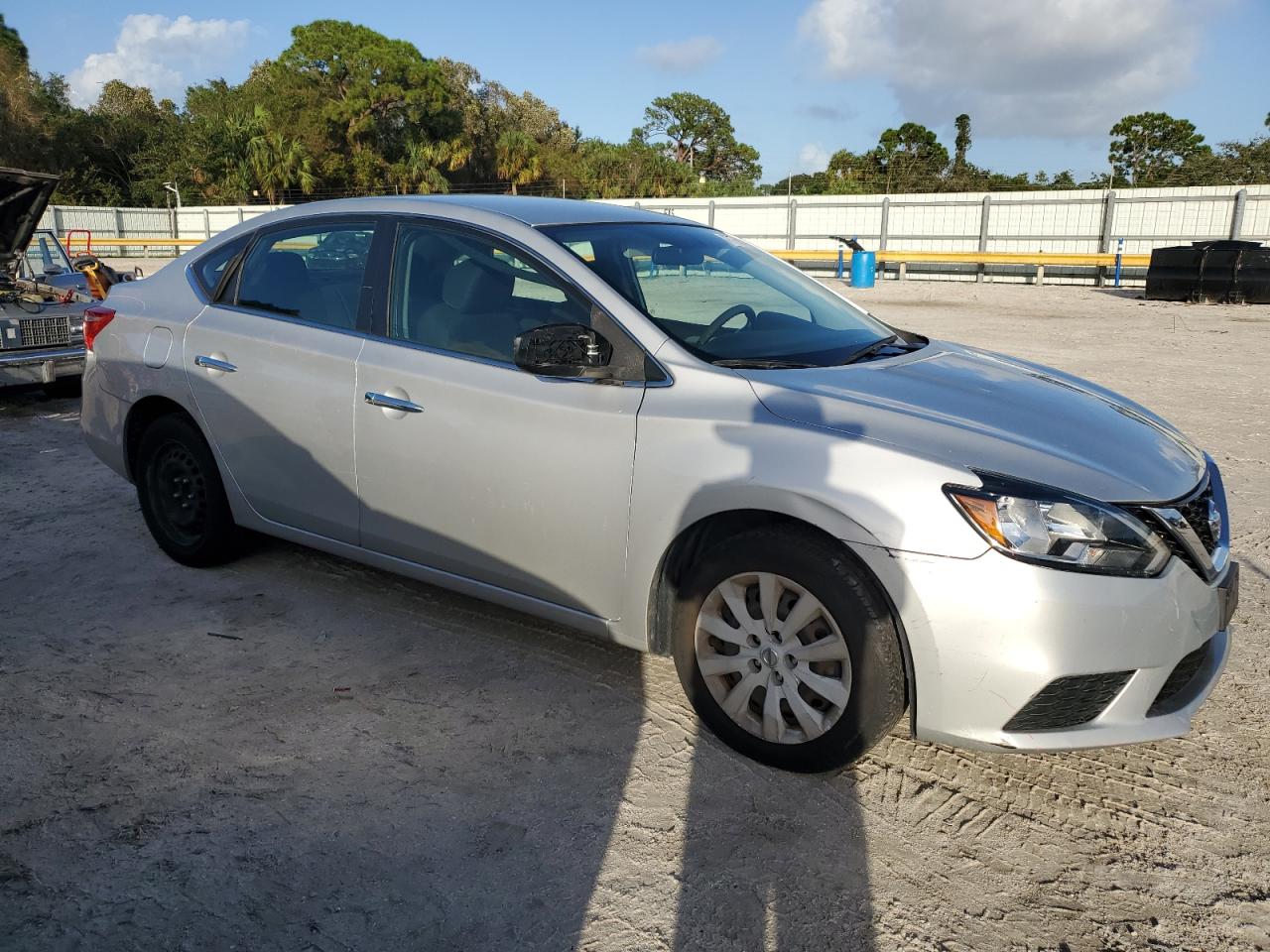 2019 Nissan Sentra - Image 4