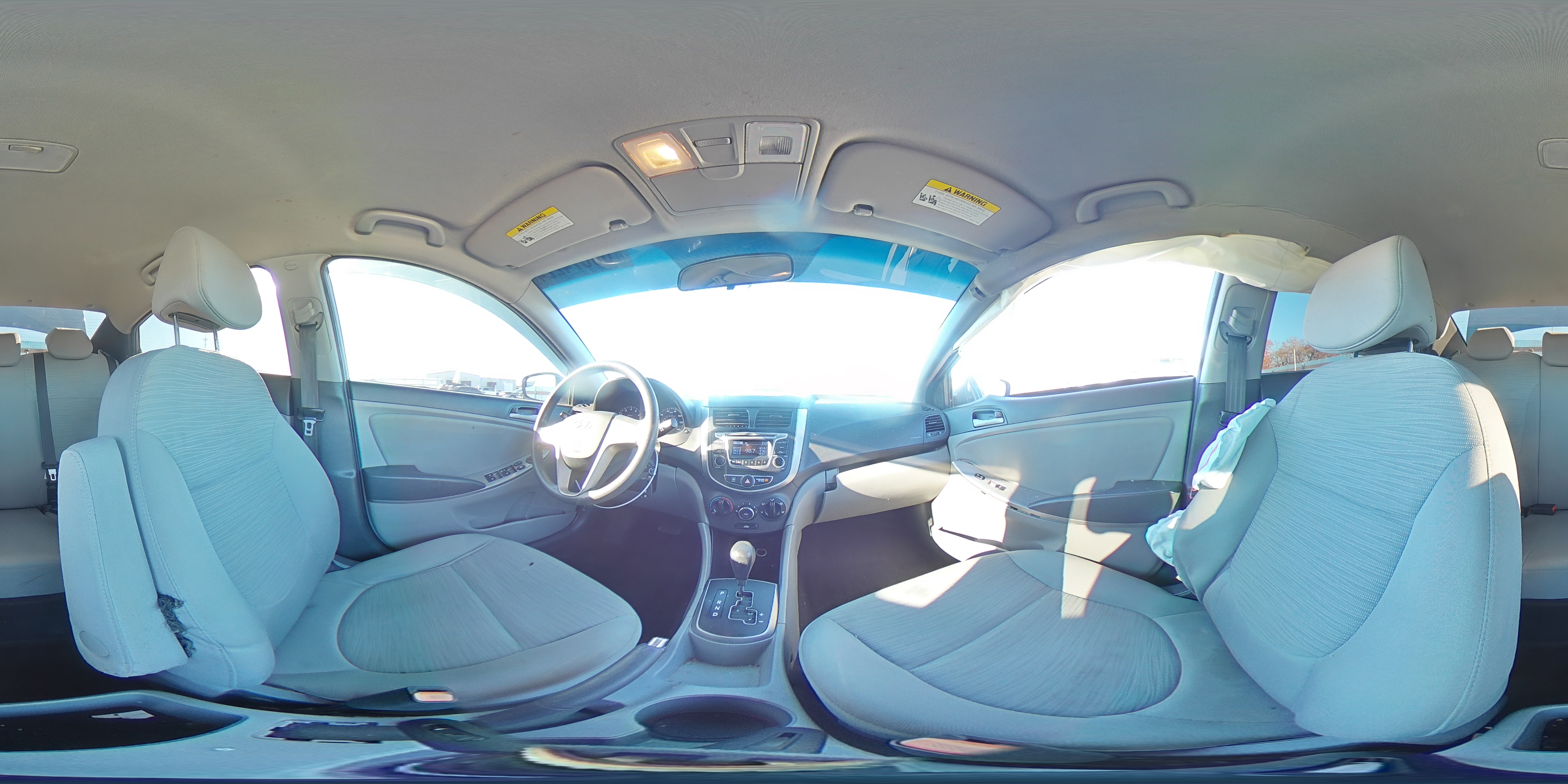 2015 Hyundai Accent - Image 13