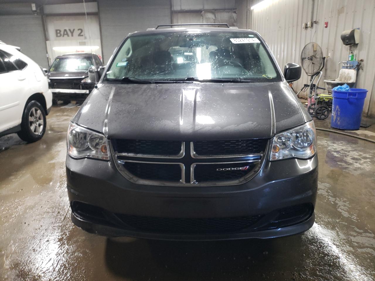 2015 Dodge Caravan - Image 5