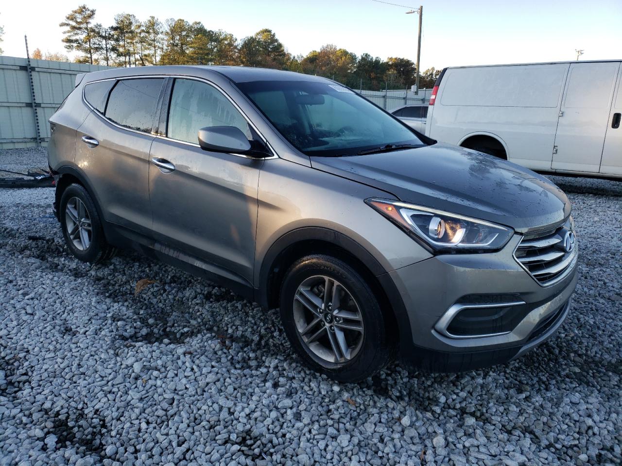 2018 Hyundai Santa Fe - Image 4
