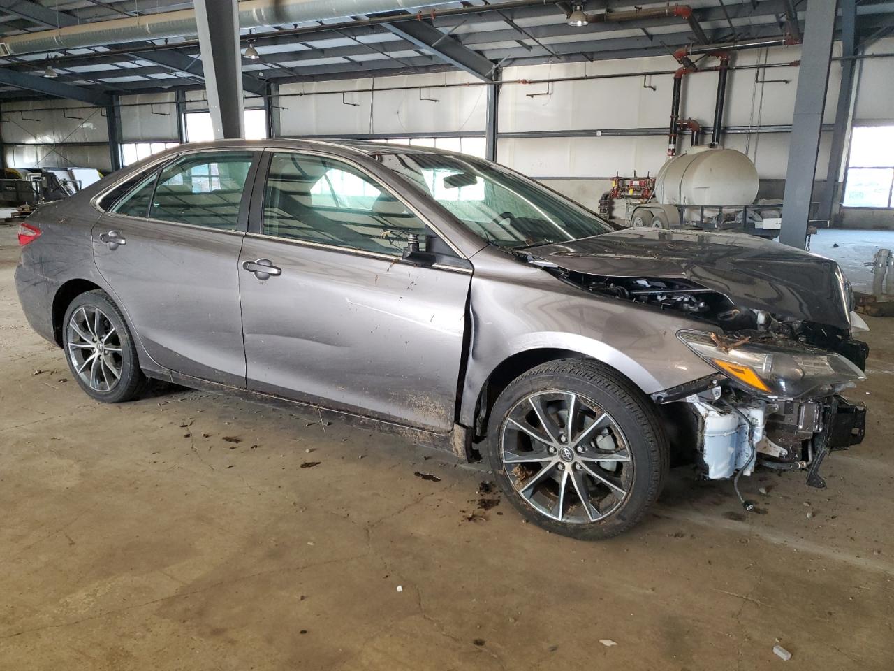 2017 Toyota Camry - Image 4