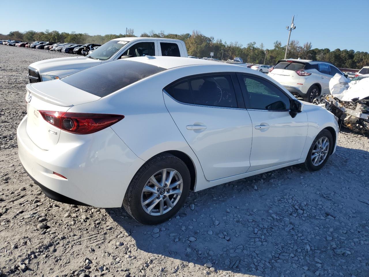 2014 Mazda 3 - Image 3