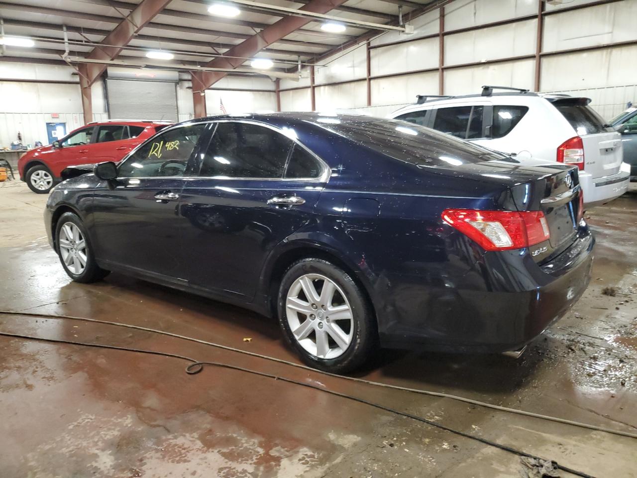 2009 Lexus ES - Image 2