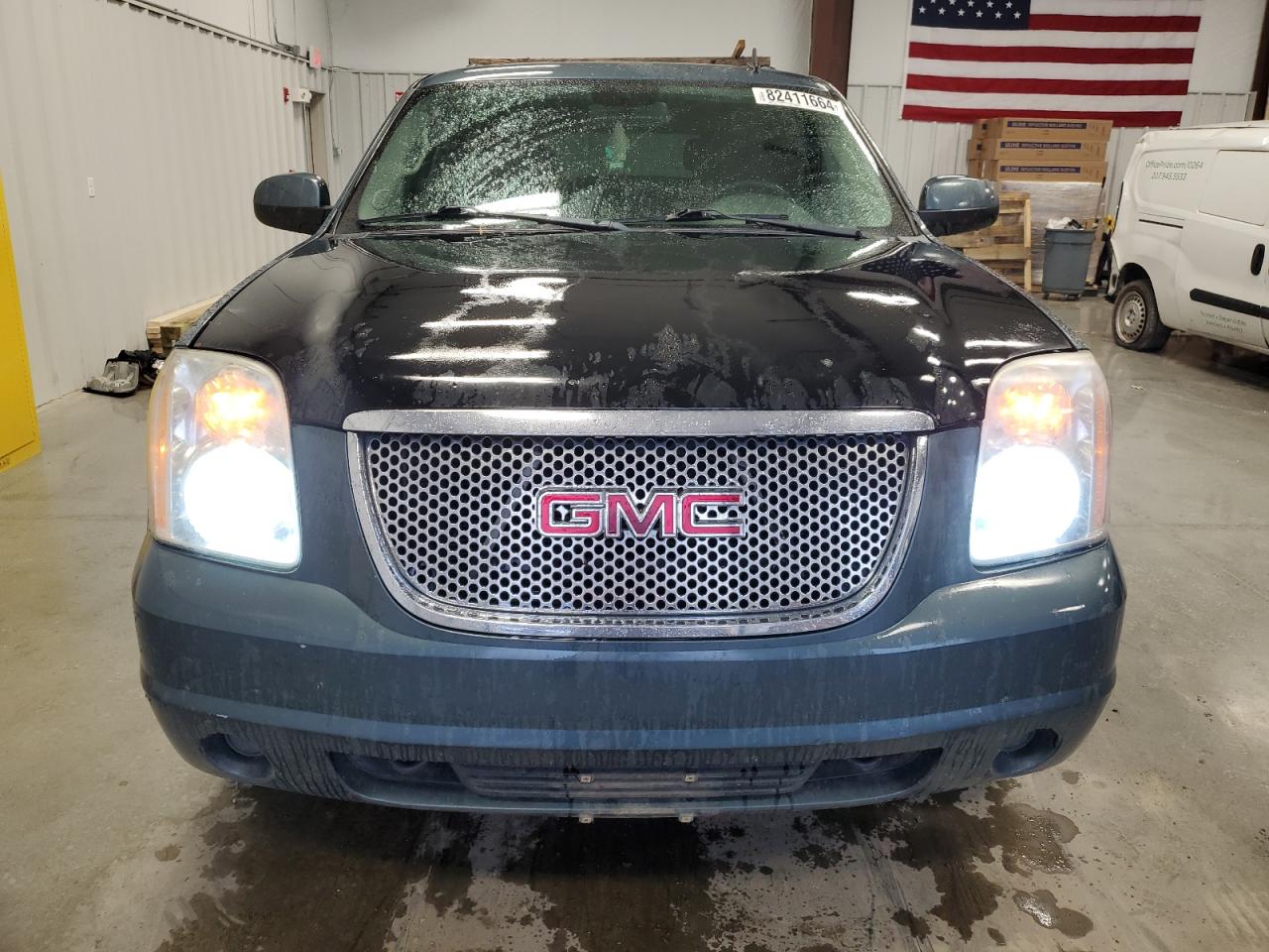 2010 GMC Yukon - Image 5