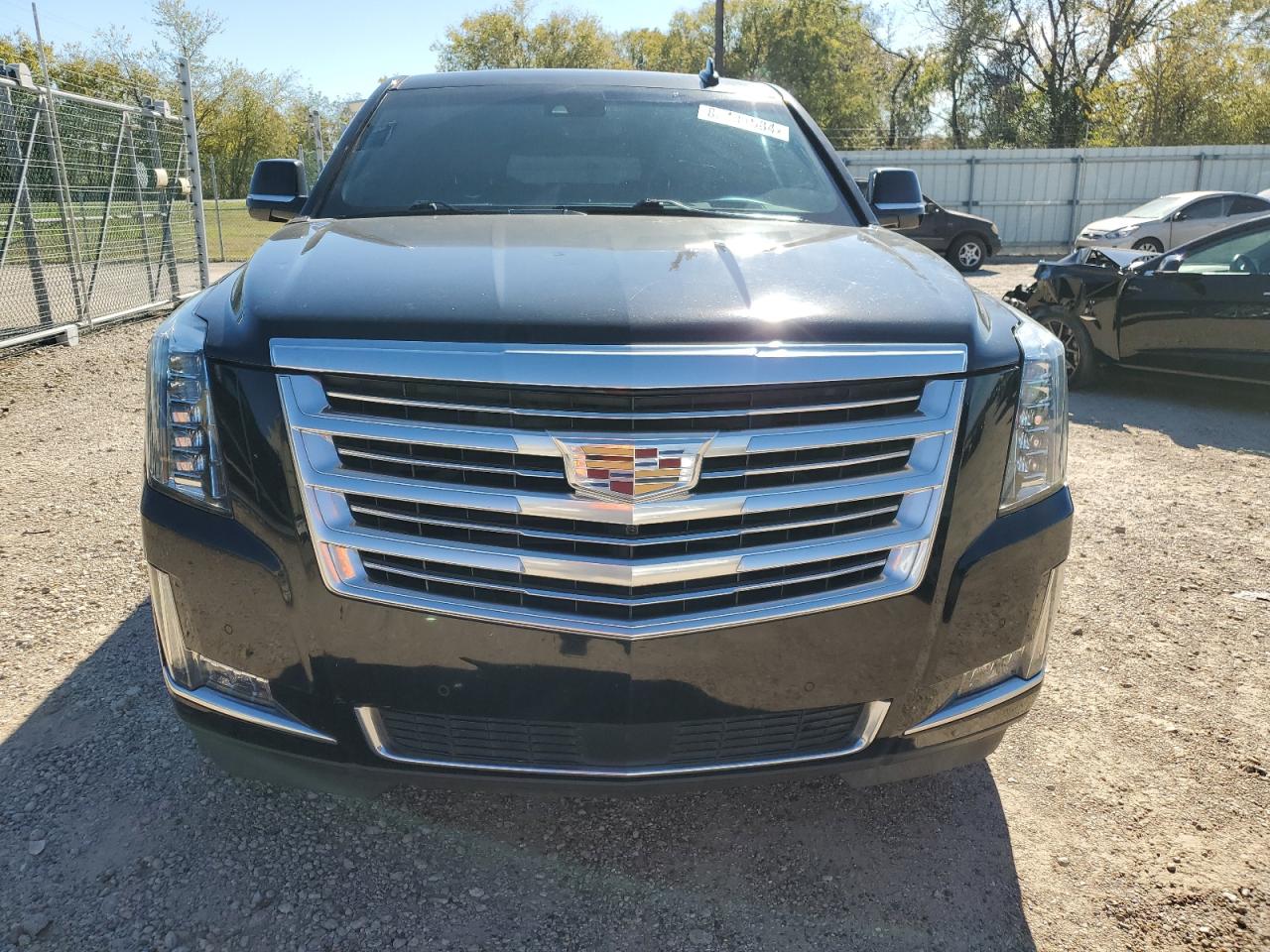 VIN 1GYS3KKJ6KR126597 2019 CADILLAC ESCALADE no.5