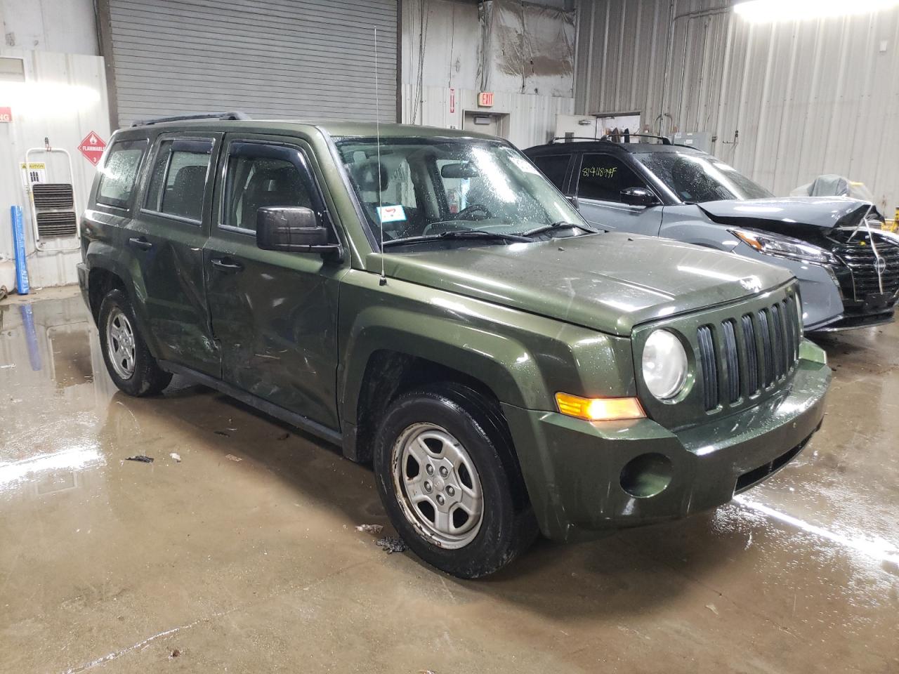 2008 Jeep Patriot Sport VIN: 1J8FT28058D706864 Lot: 81317894