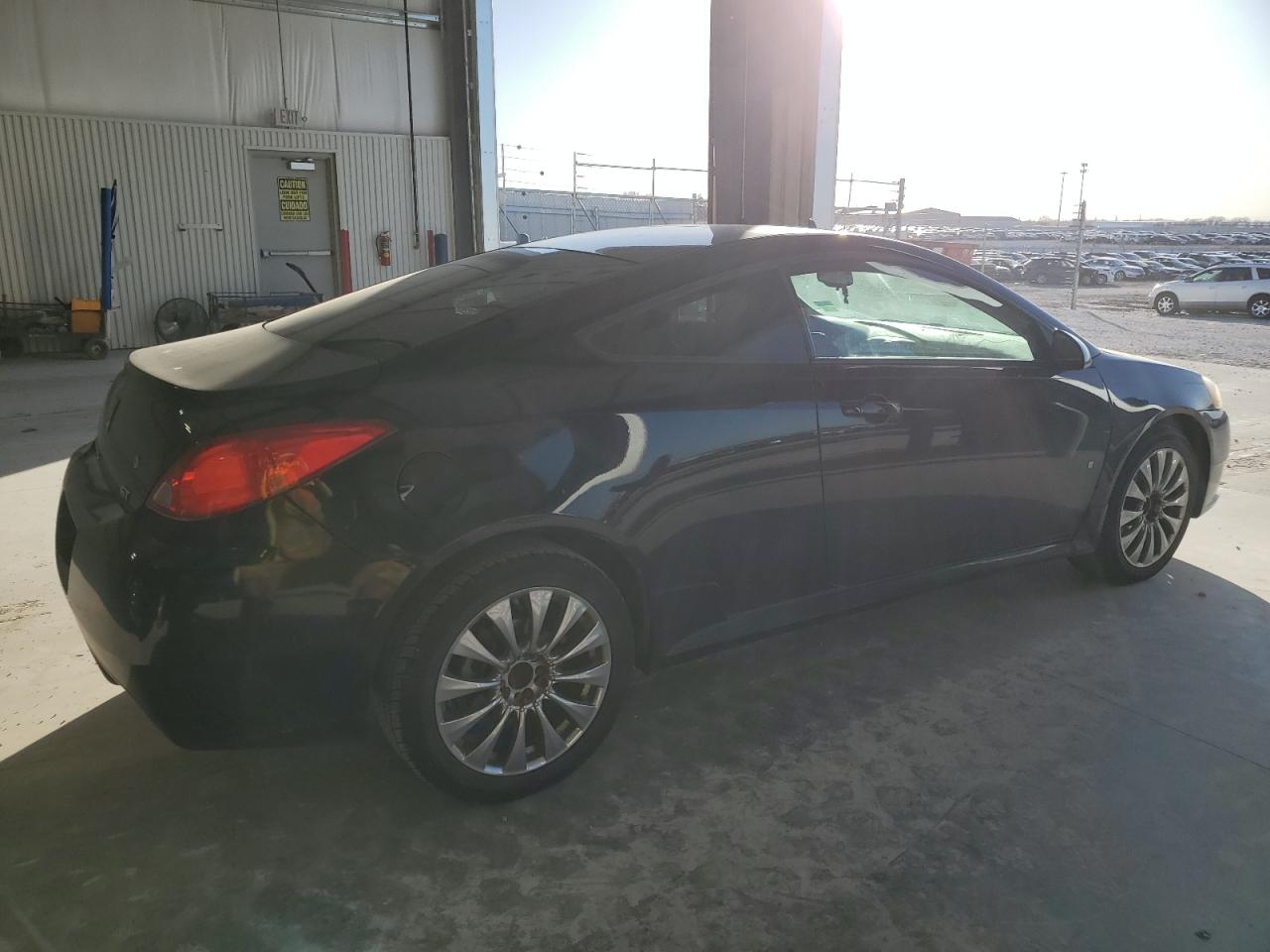 2008 Pontiac G6 - Image 3