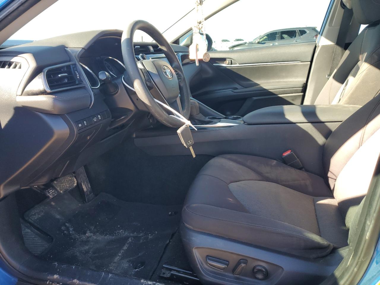 2020 Toyota Camry - Image 7