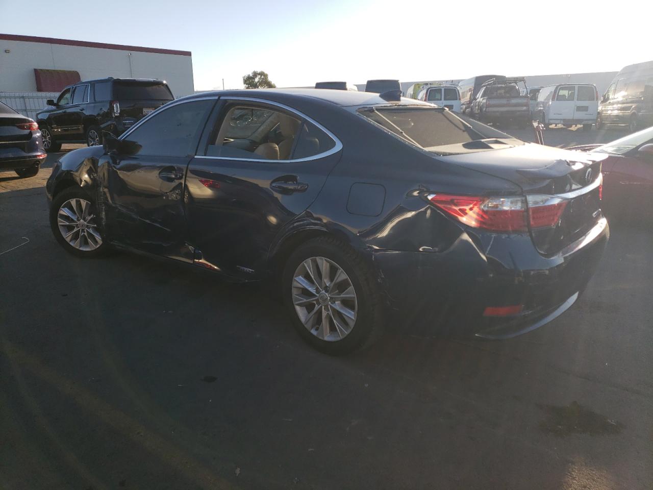 VIN JTHBW1GG9F2094178 2015 LEXUS ES300 no.2