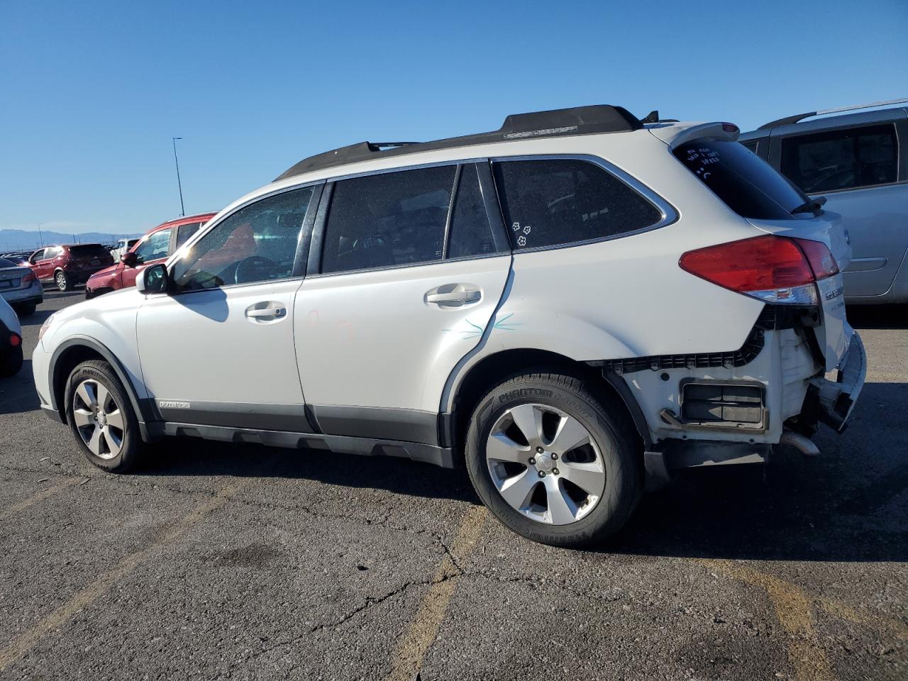 2011 Subaru Outback - Image 2