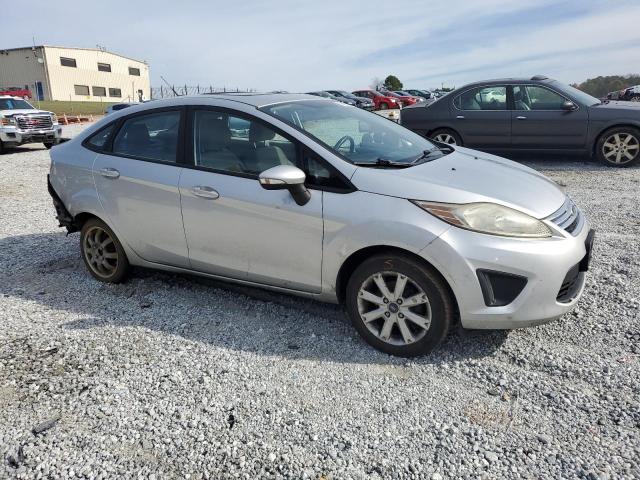  FORD FIESTA 2013 Серебристый