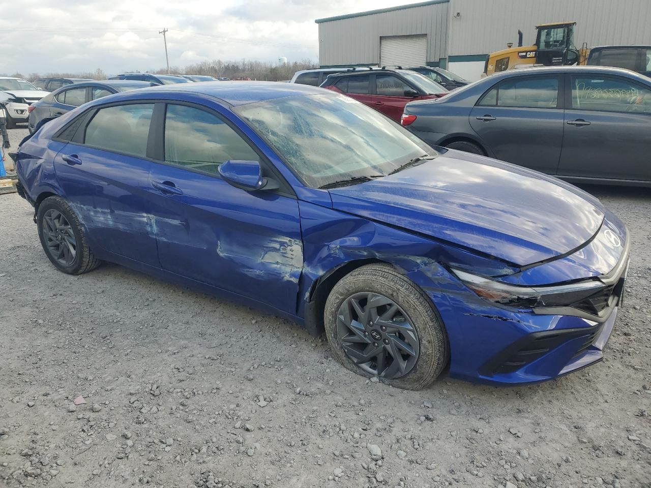 2024 Hyundai Elantra - Image 4