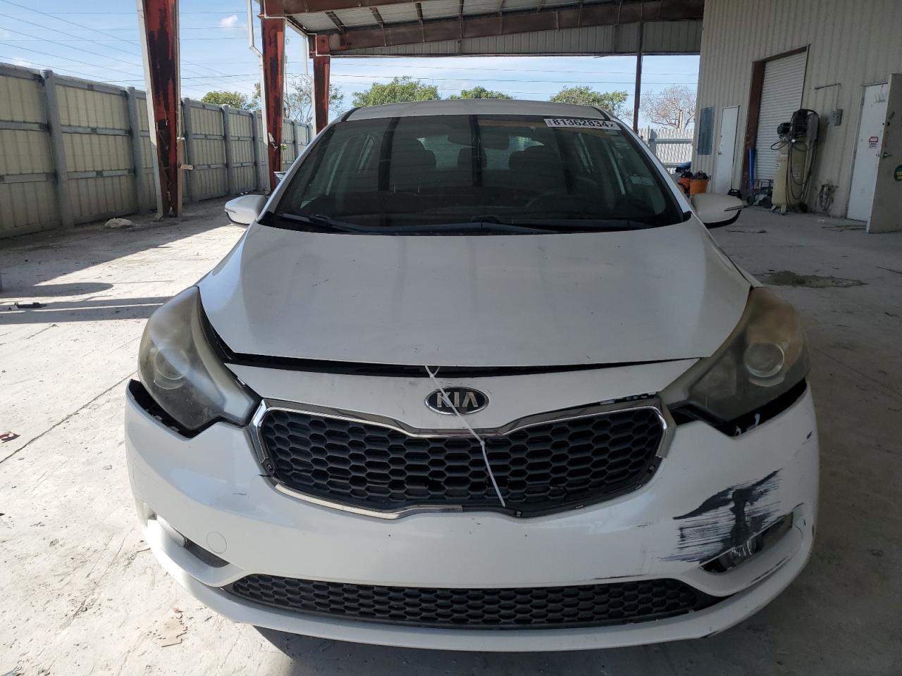 VIN KNAFK5A84G5637960 2016 KIA FORTE no.5