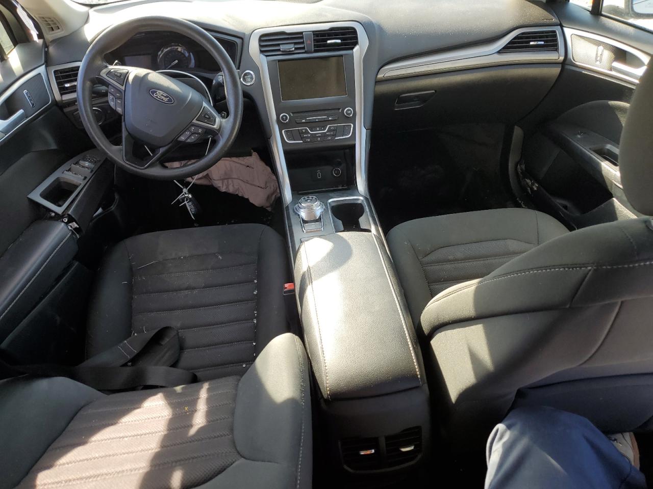 2018 Ford Fusion - Image 8