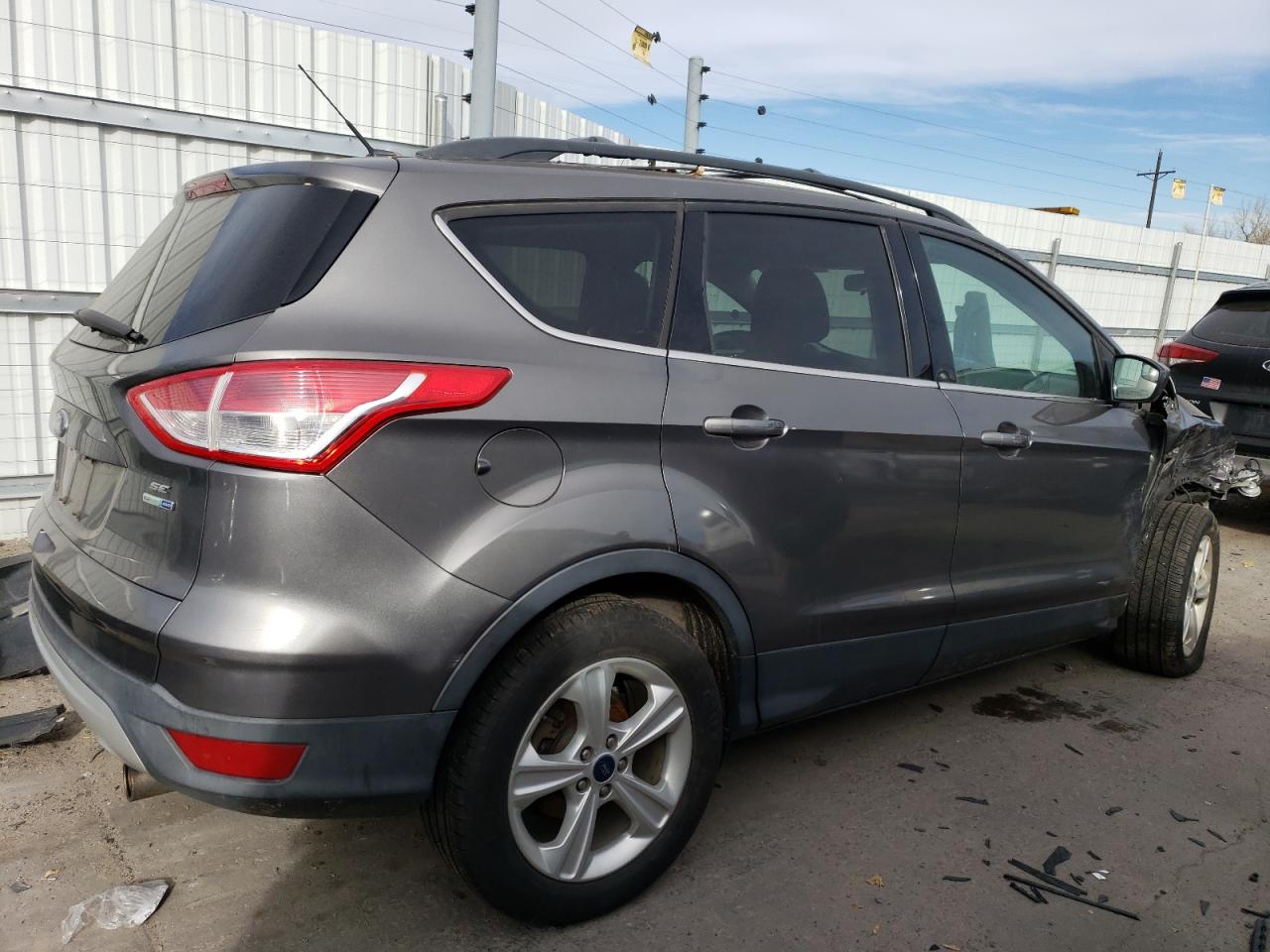 VIN 1FMCU9GX9DUD39908 2013 FORD ESCAPE no.3