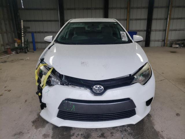 Седани TOYOTA COROLLA 2016 Білий