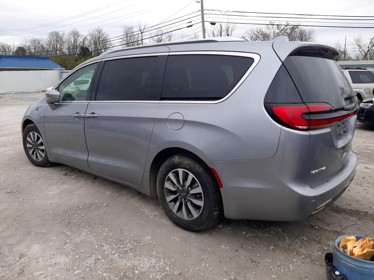 2021 Chrysler Pacifica - Image 2