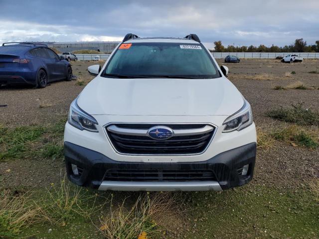  SUBARU OUTBACK 2022 White