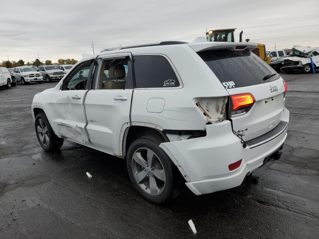 2015 Jeep Grand Cherokee - Image 2