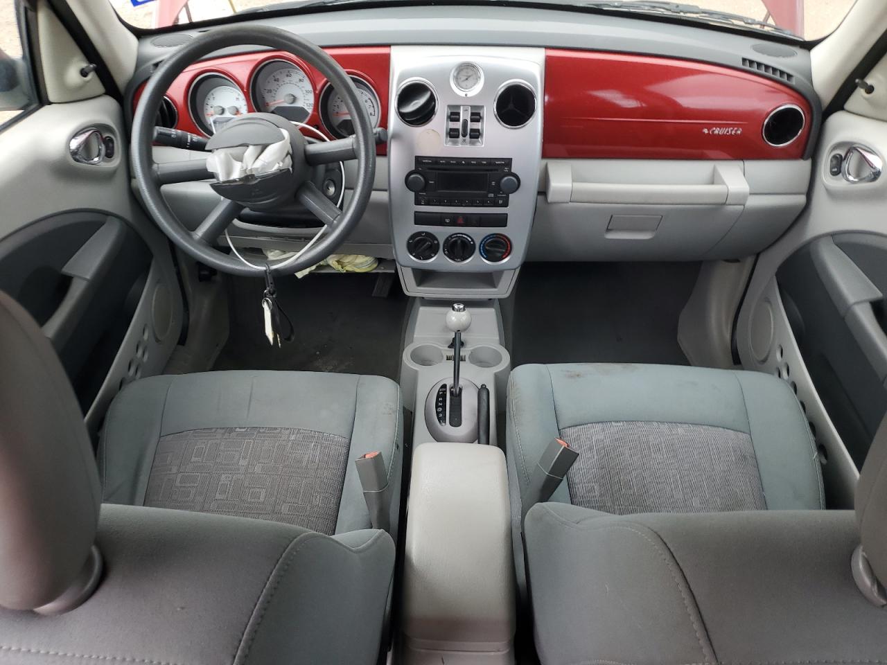 2008 Chrysler PT Cruiser - Image 8