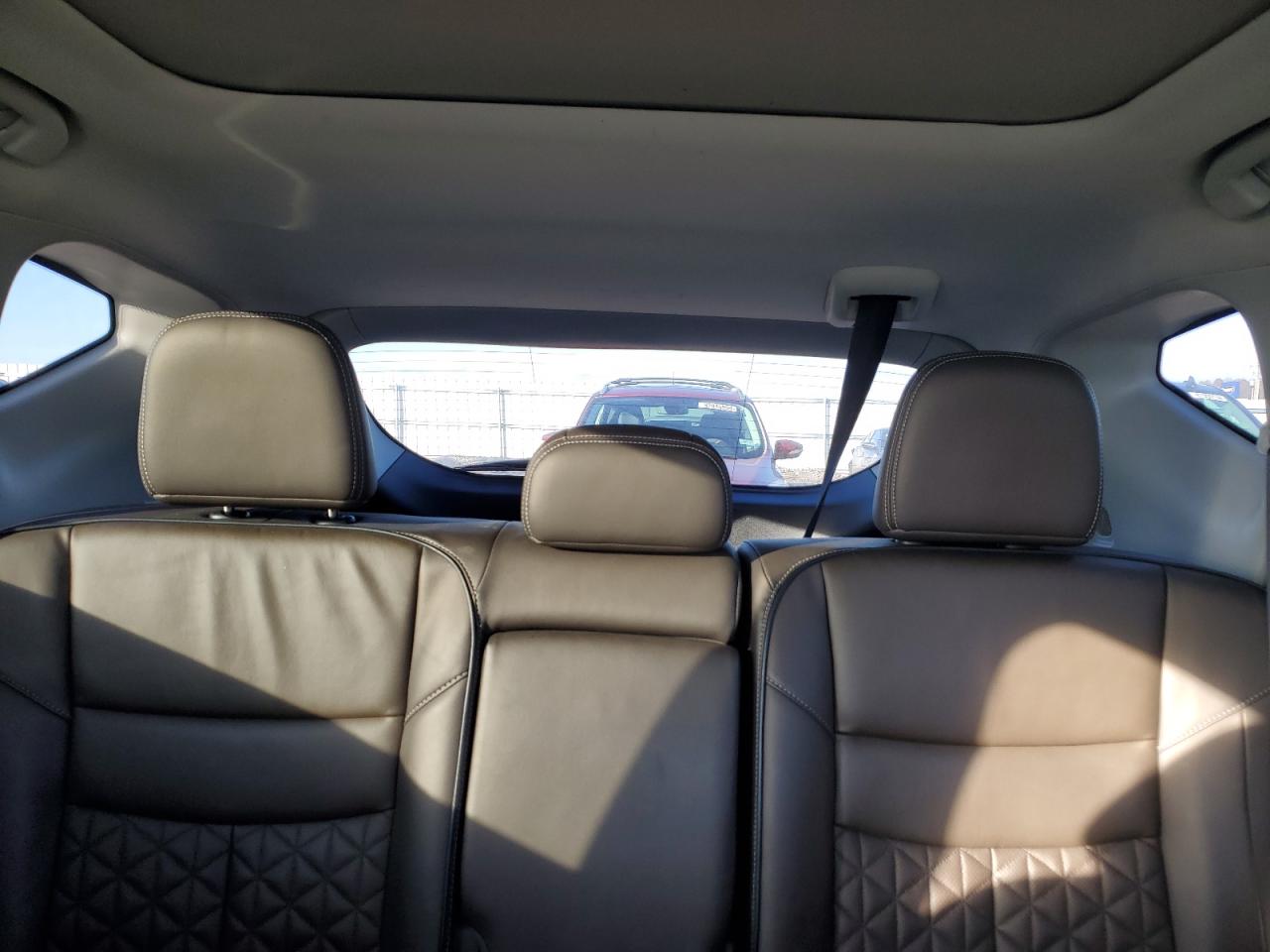 2019 Nissan Murano - Image 10